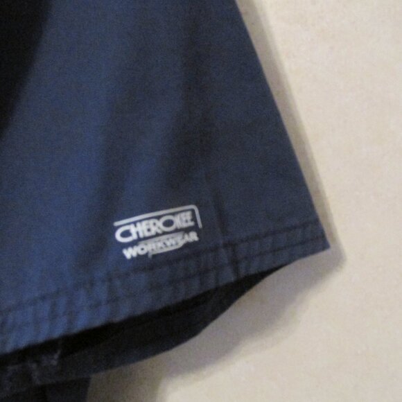 Matching Scrub Set - Picture 3 of 9